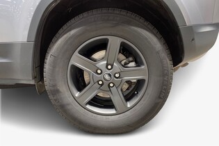 Land Rover Defender vaihtoauto