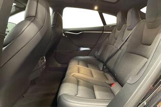 Tesla Model S vaihtoauto