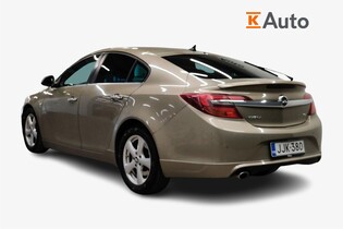 Opel Insignia vaihtoauto