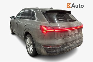 Audi Q8 e-tron vaihtoauto