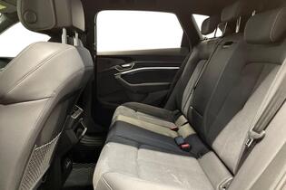 Audi Q8 e-tron vaihtoauto