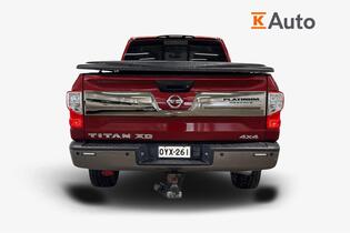 Nissan Titan vaihtoauto