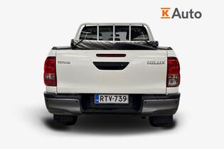 Toyota Hilux vaihtoauto