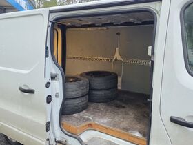 Opel Vivaro vaihtoauto