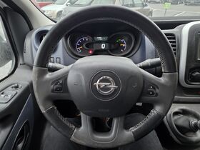 Opel Vivaro vaihtoauto