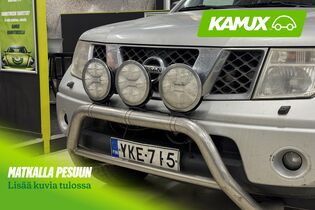 Nissan Navara vaihtoauto