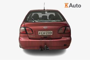 Nissan Primera vaihtoauto