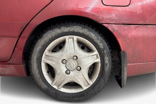 Nissan Primera vaihtoauto