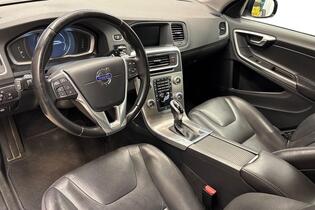 Volvo V60 Cross Country vaihtoauto