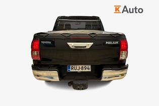 Toyota Hilux vaihtoauto