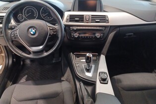 BMW 320 vaihtoauto