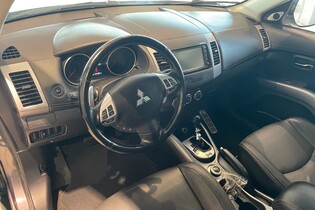 Mitsubishi Outlander vaihtoauto