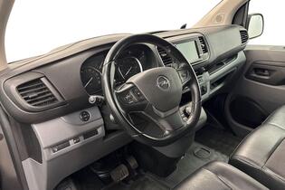 Opel Vivaro vaihtoauto