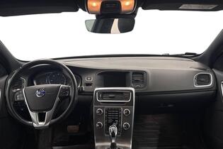 Volvo V60 Cross Country vaihtoauto