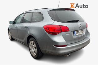 Opel Astra vaihtoauto
