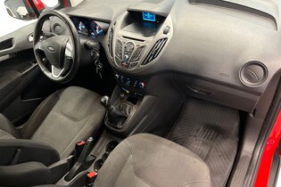 Ford Transit Courier vaihtoauto