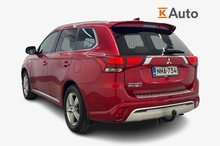 Mitsubishi Outlander PHEV vaihtoauto