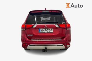 Mitsubishi Outlander PHEV vaihtoauto