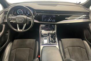 Audi Q7 vaihtoauto