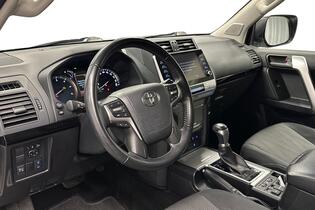 Toyota Land Cruiser vaihtoauto