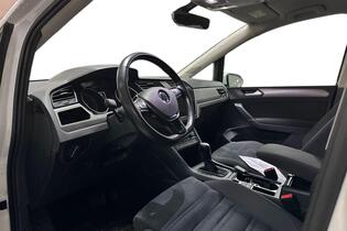 Volkswagen Touran vaihtoauto