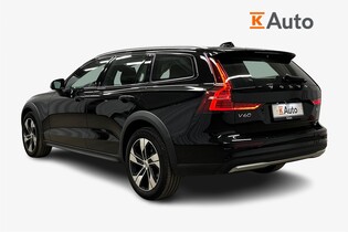 Volvo V60 Cross Country vaihtoauto
