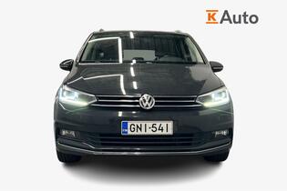 Volkswagen Touran vaihtoauto