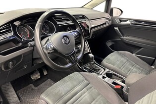 Volkswagen Touran vaihtoauto