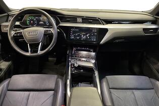 Audi e-tron vaihtoauto