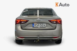 Toyota Avensis vaihtoauto