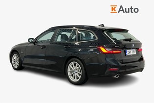 BMW 320 vaihtoauto
