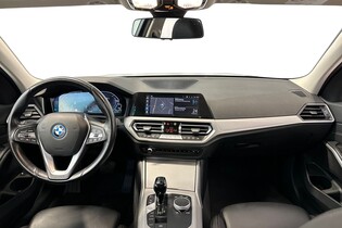 BMW 320 vaihtoauto