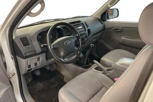 Toyota Hilux vaihtoauto