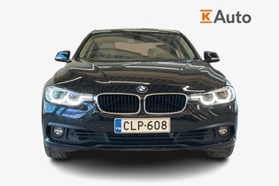 BMW 320 vaihtoauto