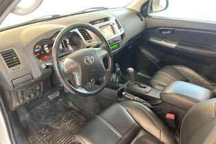 Toyota Hilux vaihtoauto