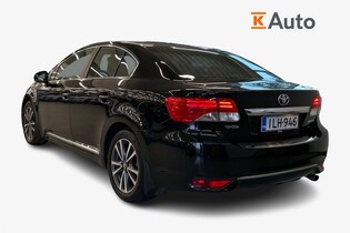 Toyota Avensis vaihtoauto