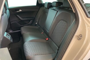 SEAT Leon Sportstourer vaihtoauto