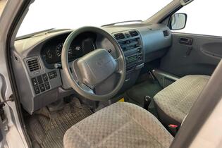 Toyota Hiace vaihtoauto