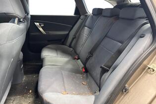 Nissan Primera vaihtoauto