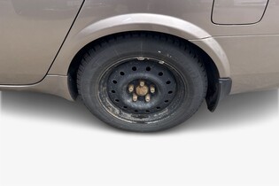 Nissan Primera vaihtoauto