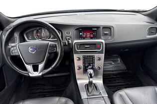 Volvo V60 Cross Country vaihtoauto