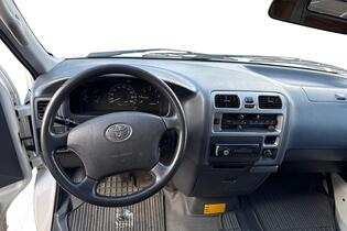 Toyota Hiace vaihtoauto