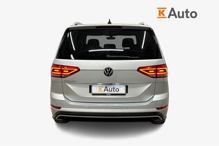 Volkswagen Touran vaihtoauto