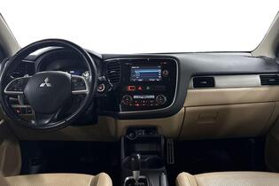 Mitsubishi Outlander vaihtoauto