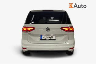 Volkswagen Touran vaihtoauto