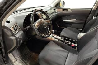 Subaru Forester vaihtoauto