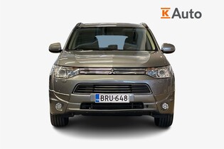 Mitsubishi Outlander PHEV vaihtoauto