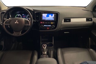Mitsubishi Outlander PHEV vaihtoauto