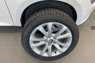Skoda Superb vaihtoauto