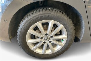 Volkswagen Touran vaihtoauto